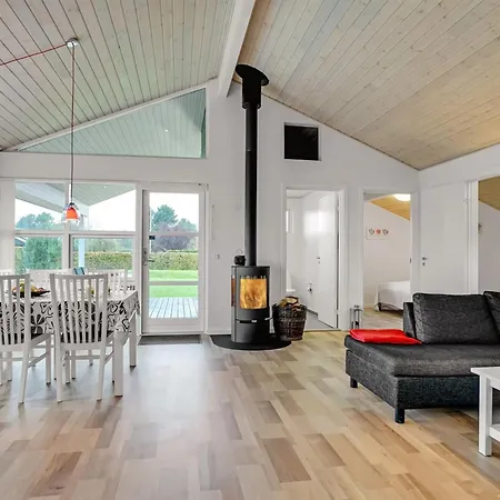 Vakantiehuis Ayen - 1-5km From The Sea By Interhome *